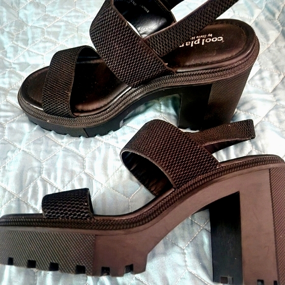 Cool Planet by Steve Madden Womens size 10 black platforms New never worn. - Picture 3 of 3